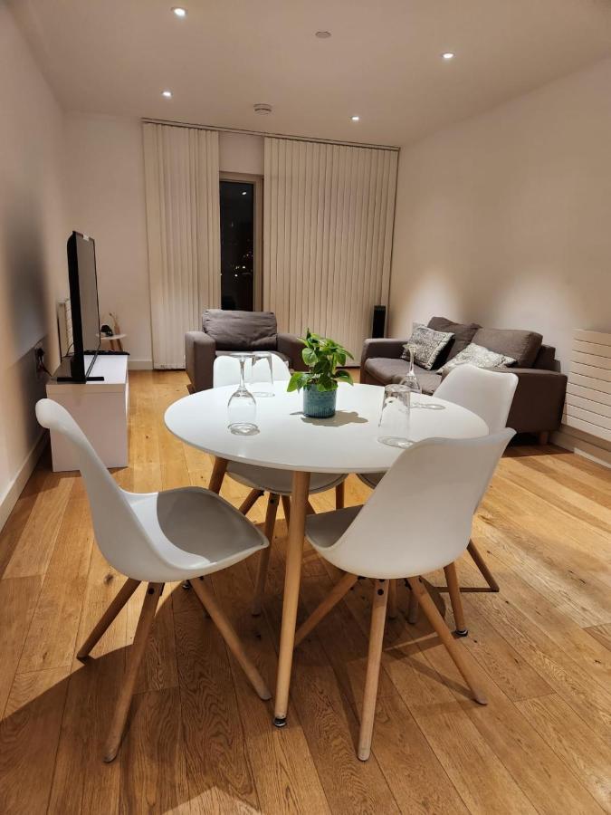 Kaf Luxury Apartment London Eksteriør bilde