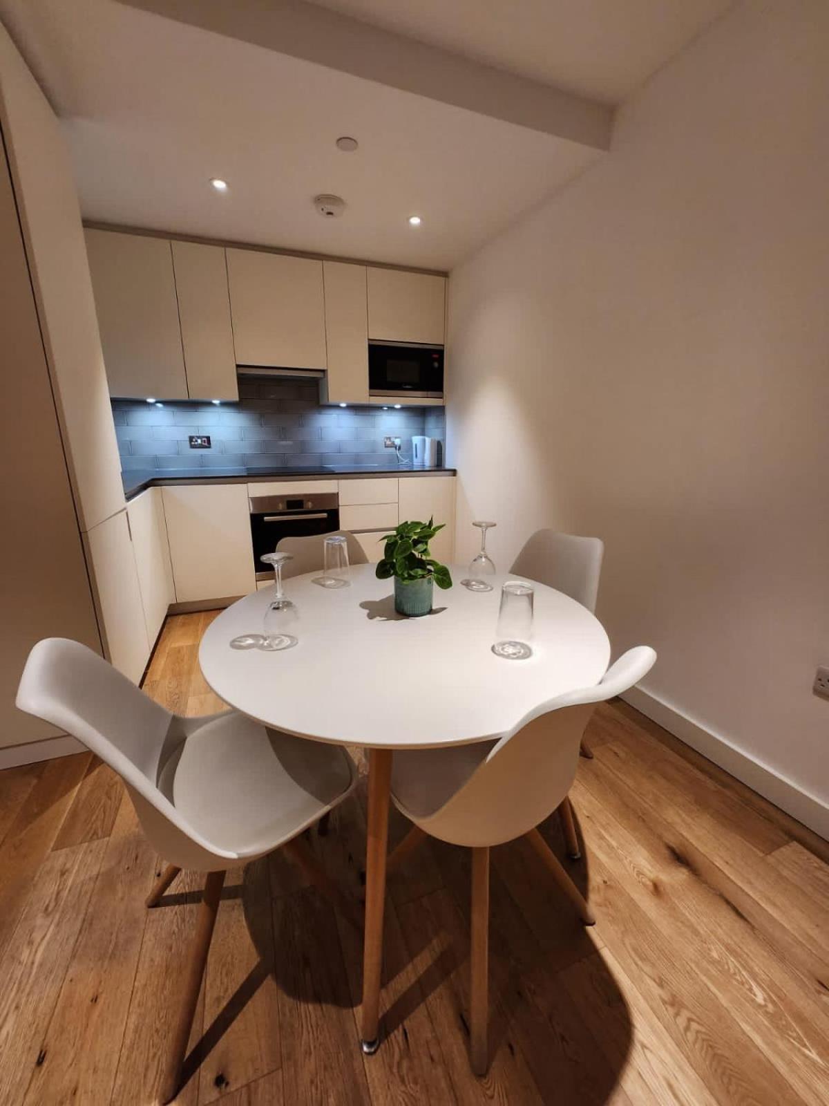Kaf Luxury Apartment London Eksteriør bilde