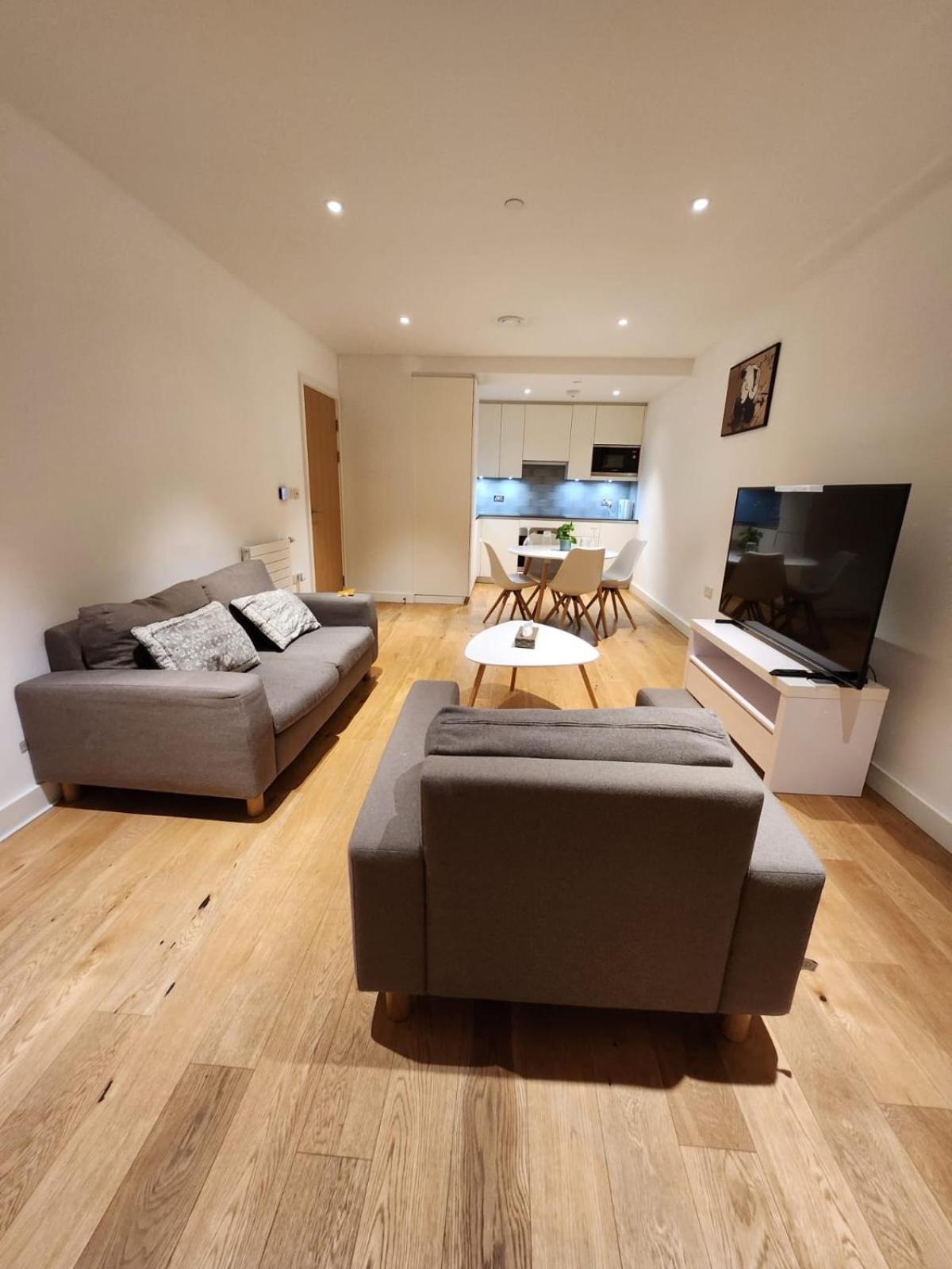 Kaf Luxury Apartment London Eksteriør bilde
